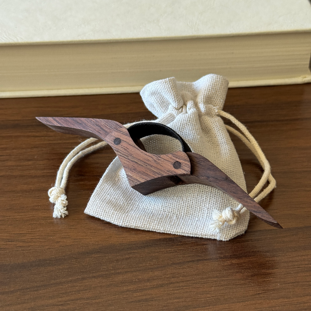 ORITSURU PAGE HOLDER