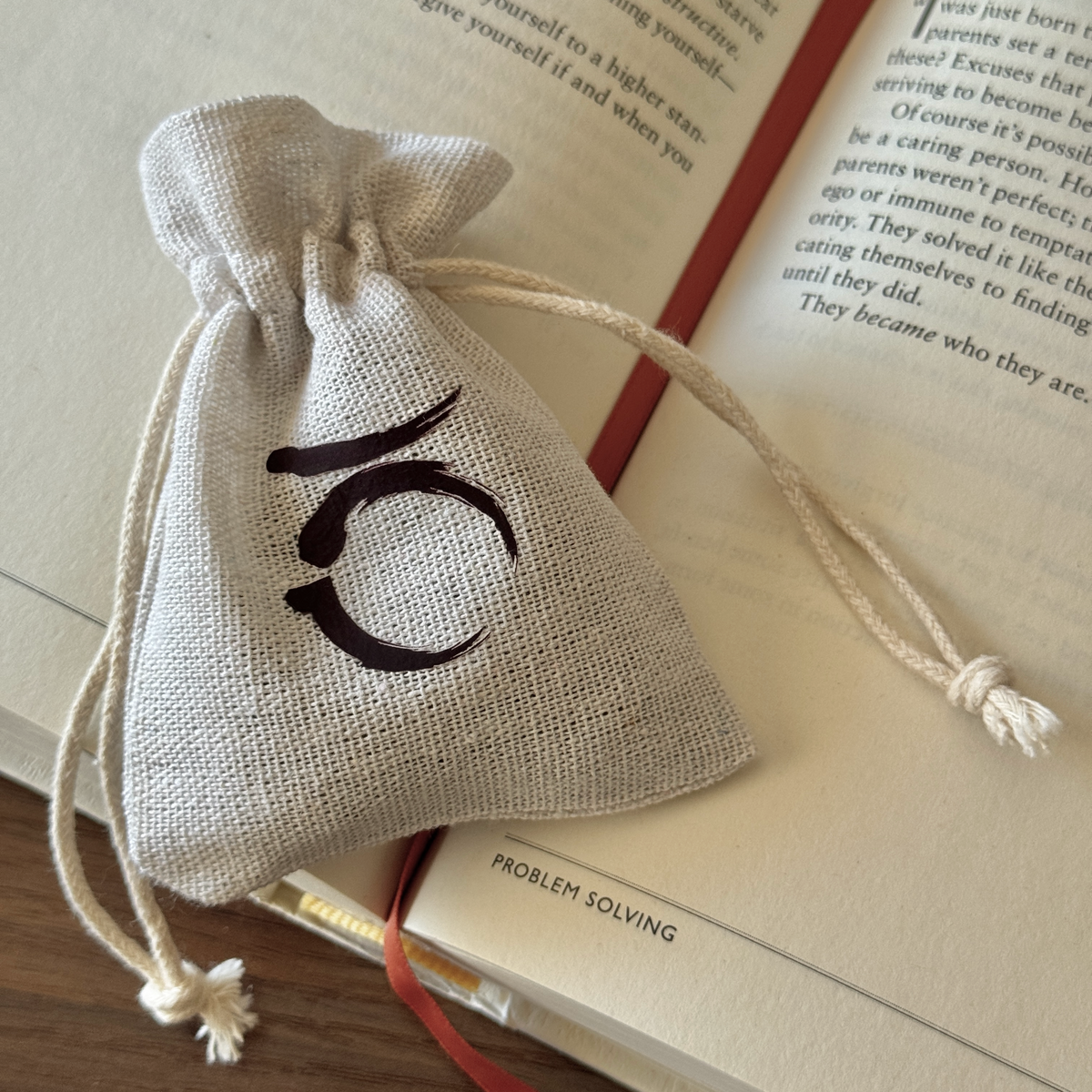 ORITSURU PAGE HOLDER